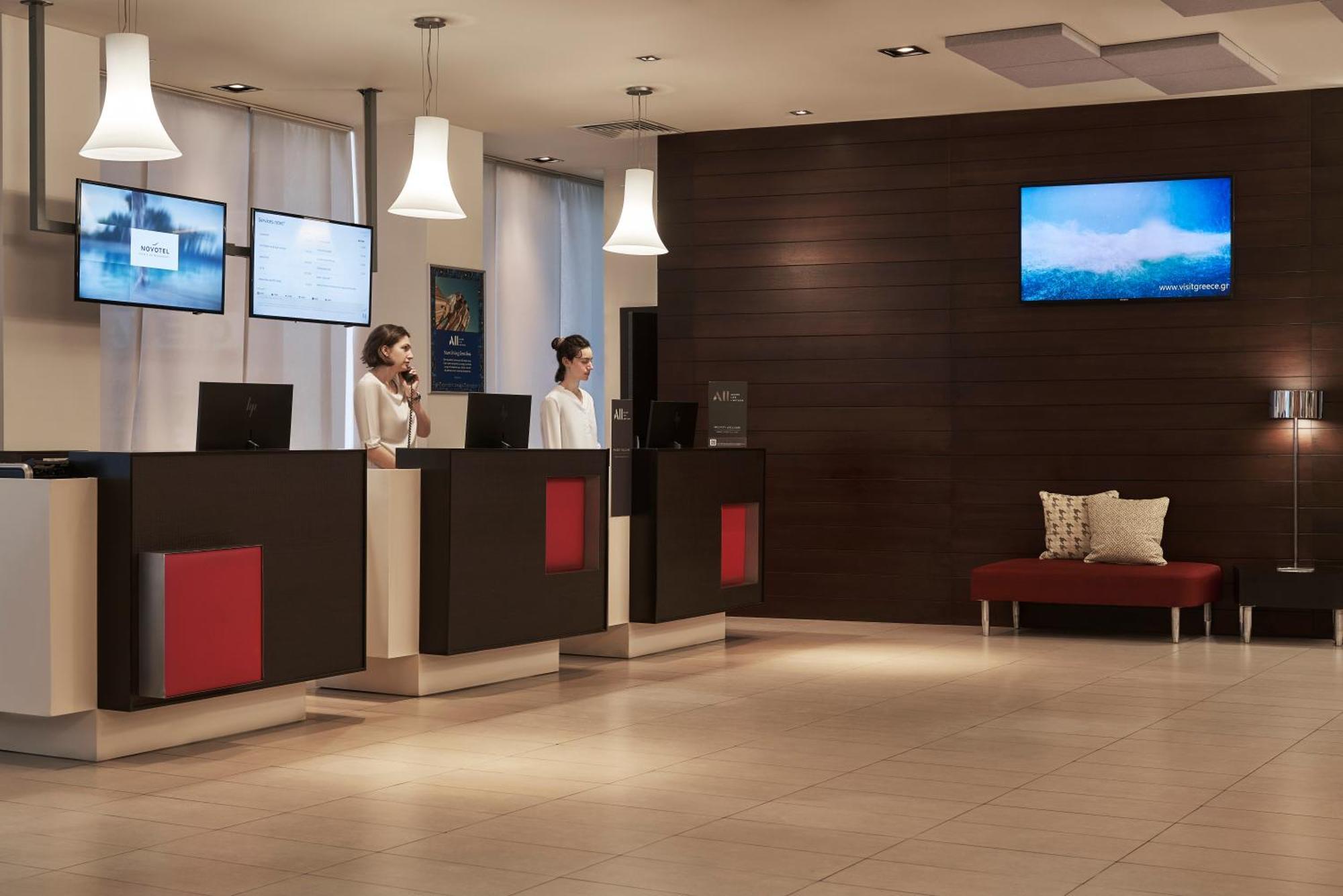 Novotel Atene Esterno foto