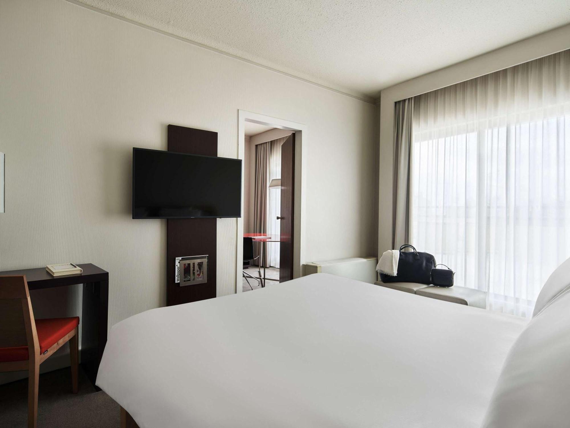 Novotel Atene Esterno foto